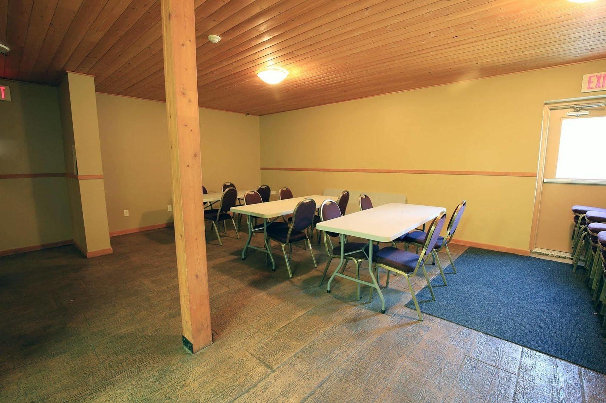 The Apex Mountain Lodge Exterior photo